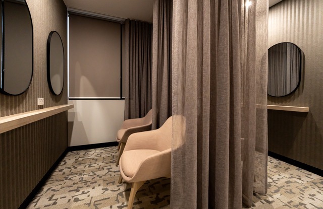 Reception Waiting Area - Clinics By Design